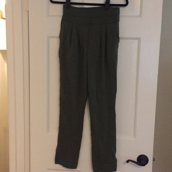 Anthropologie Pants - Green Jogger Sweatpants